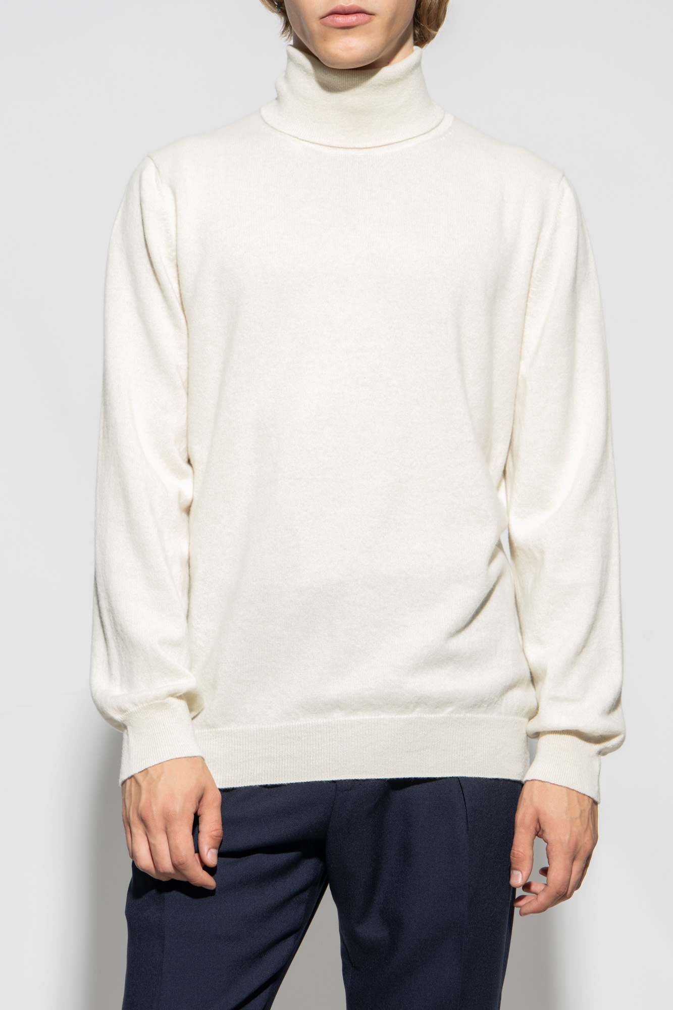 Mens white cashmere sales turtleneck sweater